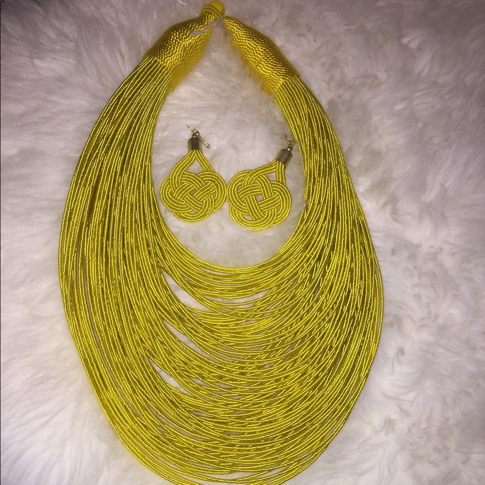 Necklace set